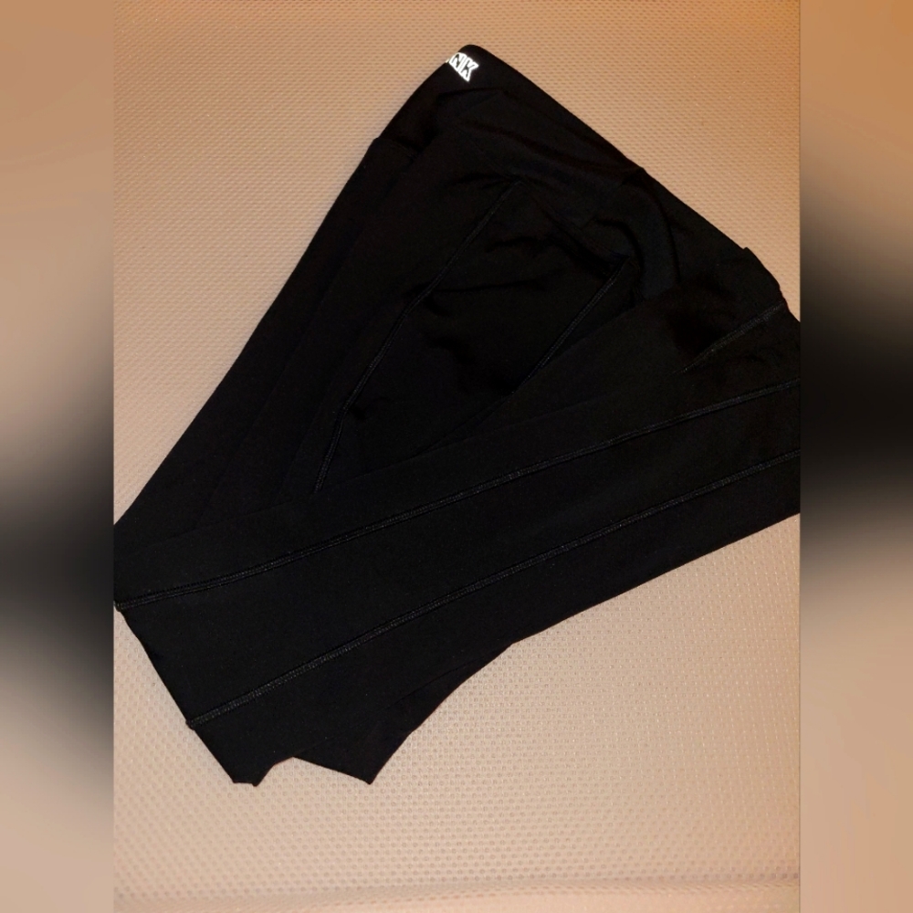 PINK ACTIVE XS BLACK WORK OUT LEGGINGS